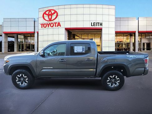 Used 2023 Toyota Tacoma TRD Off-Road image 8