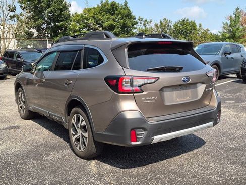 Used 2022 Subaru Outback Limited AWD/4WD image 7
