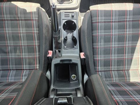 Used 2015 Volkswagen GTI S FWD image 16