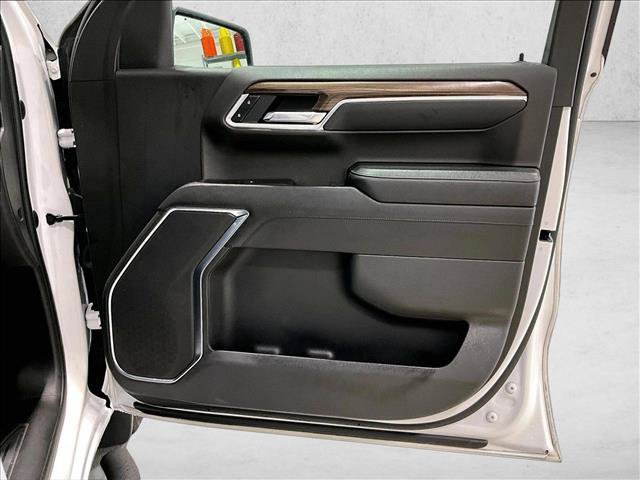 Used 2022 Chevrolet Silverado 1500 RST RWD image 19