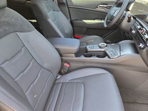 New 2026 Kia Sportage SX Prestige AWD/4WD image 10