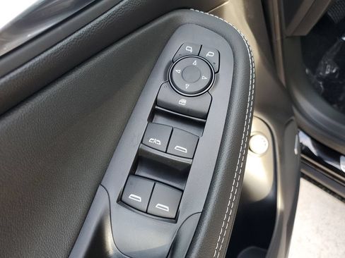 New 2026 Buick Encore GX Avenir w/ Avenir Technology Package FWD image 17