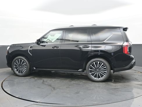 New 2025 Nissan Armada Platinum Reserve image 5