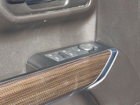 Used 2021 Chevrolet Silverado 1500 RST image 22