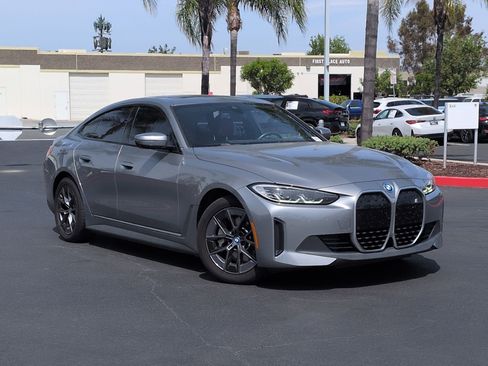 Used 2023 BMW i4 eDrive35 w/ Premium Package image 2