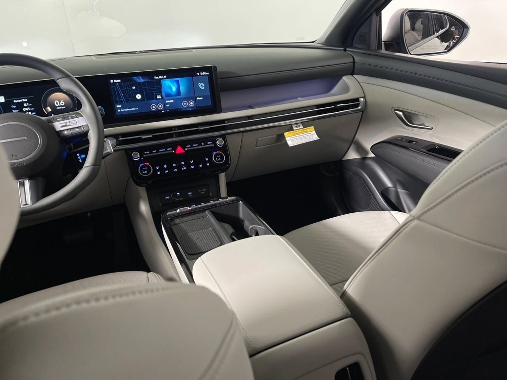 New 2026 Hyundai Tucson Limited FWD image 17