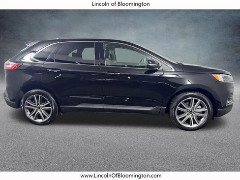 Used 2024 Ford Edge Titanium w/ Equipment Group 301A AWD/4WD image 10