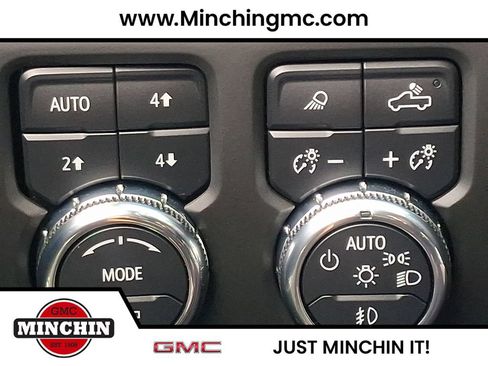 Used 2023 GMC Sierra 1500 AT4 w/ AT4 Premium Package AWD/4WD image 26
