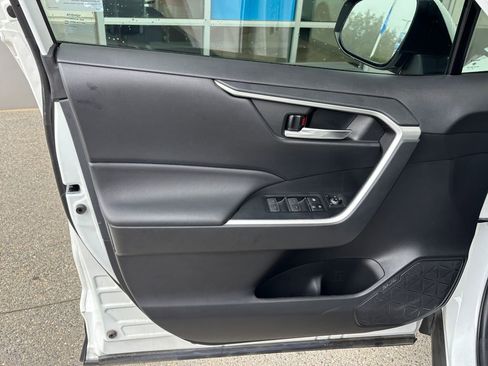 Used 2023 Toyota RAV4 XLE image 24