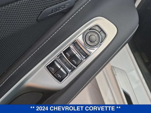 Used 2024 Chevrolet Corvette Stingray Convertible w/ Z51 Performance Package RWD image 10