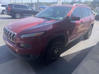 Used 2015 Jeep Cherokee Latitude w/ Comfort/Convenience Group video 1