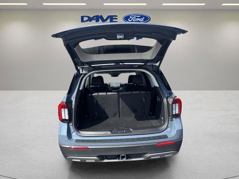 Used 2025 Ford Explorer Active w/ Active Comfort Package image 15