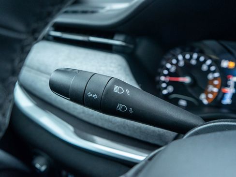 Used 2023 Jeep Compass Latitude image 25