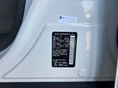 Used 2022 Nissan Armada SL w/ Captain's Chairs Package image 22