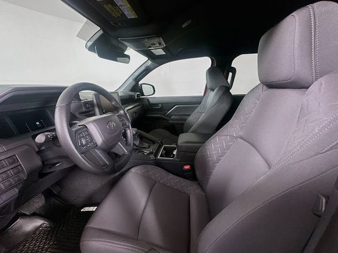 Used 2026 Toyota Tacoma SR5 AWD/4WD image 20