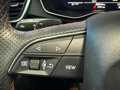 Used 2022 Audi SQ5 Premium Plus AWD/4WD image 28