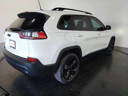 Used 2021 Jeep Cherokee Latitude Plus image 6