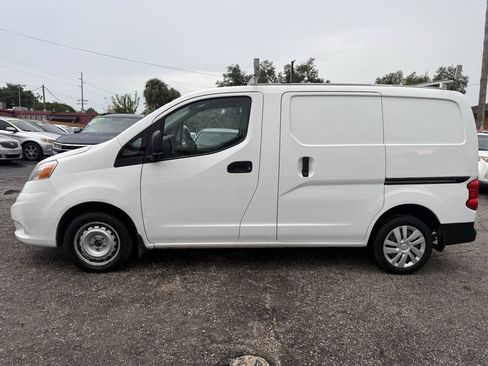 Used 2020 Nissan NV200 S FWD image 4