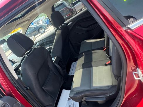 Used 2016 Ford Escape SE w/ Equipment Group 201A image 11