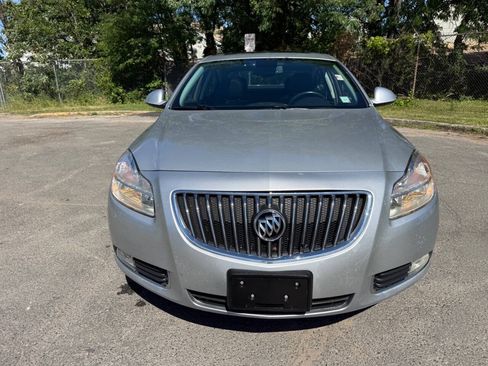 Used 2011 Buick Regal CXL w/ RL4 Preferred Equipment Group FWD image 8