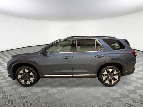 New 2026 Honda Pilot Touring image 3