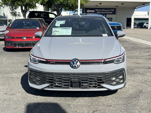 New 2025 Volkswagen GTI SE image 4