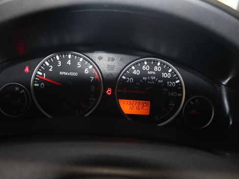 Used 2005 Nissan Pathfinder SE image 15