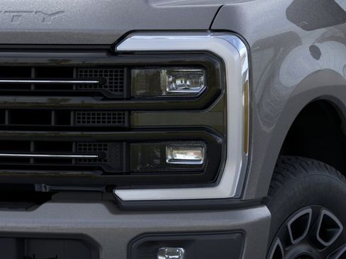 New 2026 Ford F350 Platinum w/ FX4 Off-Road Package AWD/4WD image 19