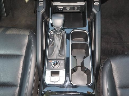 Used 2025 Kia Telluride S AWD/4WD image 22