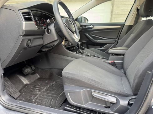 Used 2020 Volkswagen Jetta SE FWD image 11