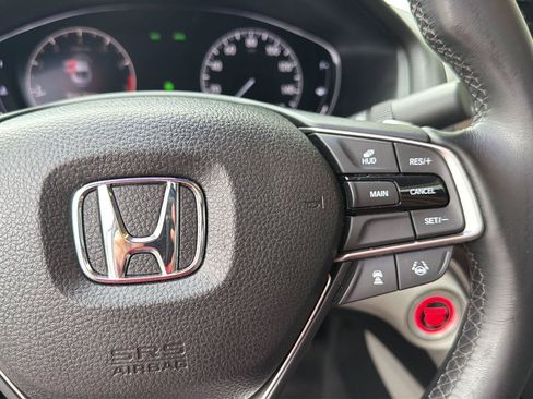 Used 2018 Honda Accord Touring image 22