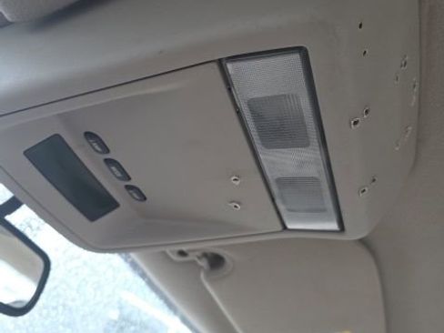 Used 2008 Ford Crown Victoria LX image 23