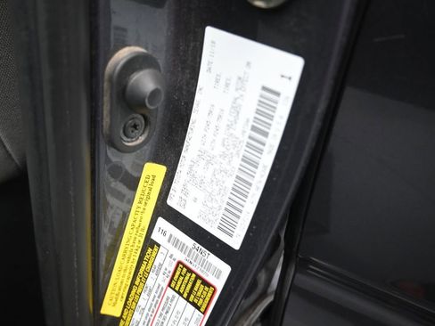 Used 2019 Toyota Tacoma SR5 image 8