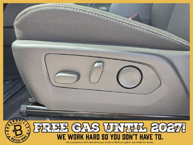 New 2026 GMC Canyon Elevation w/ Convenience Package RWD image 18