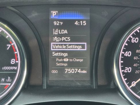 Used 2019 Toyota Camry SE FWD image 30