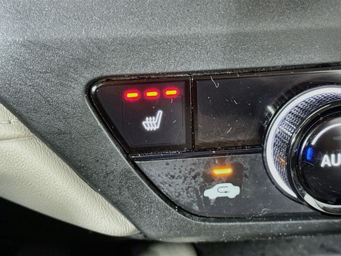 Certified 2023 Honda Accord EX image 19