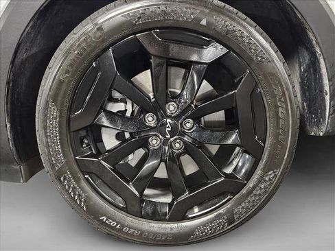 Used 2024 Kia Telluride S w/ S Sunroof Package image 24