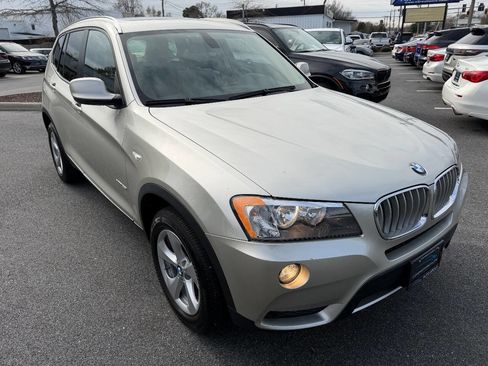 Used 2011 BMW X3 xDrive28i image 3