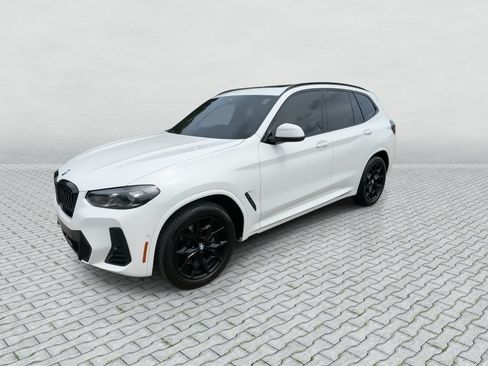 Used 2024 BMW X3 xDrive30i w/ Premium Package AWD/4WD image 4