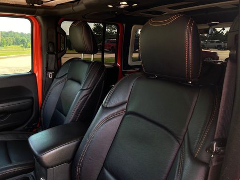 Used 2020 Jeep Wrangler Unlimited Sport S AWD/4WD image 13