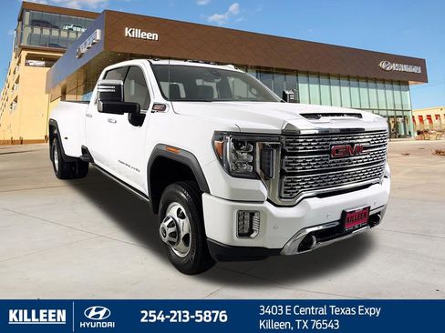 Used 2022 GMC Sierra 3500 Denali w/ Technology Package AWD/4WD image 1