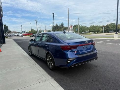 Used 2020 Kia Forte LXS FWD image 5