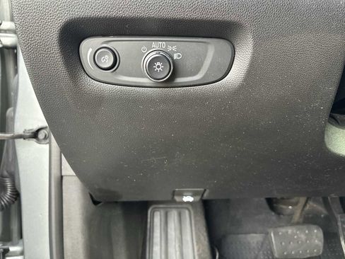 Certified 2023 Chevrolet Traverse RS w/ LPO, Floor Liner Package image 18