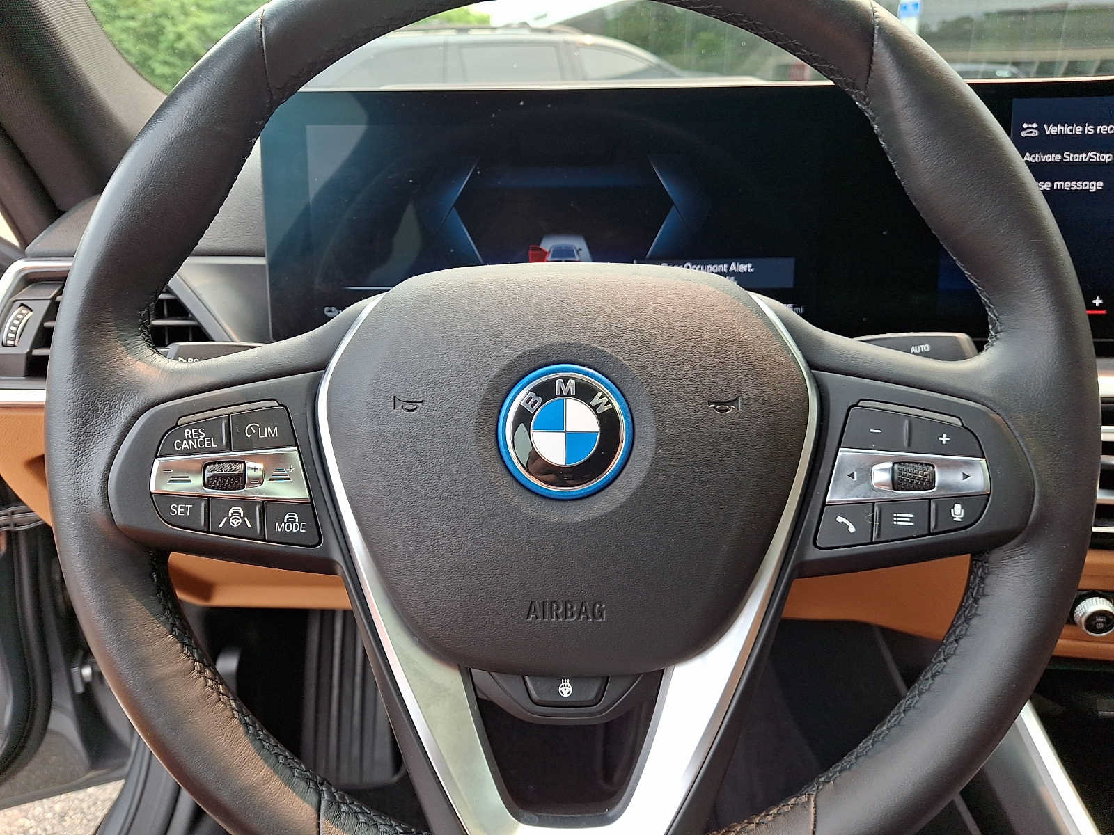 Used 2024 BMW i4 eDrive40 w/ Premium Package RWD image 19