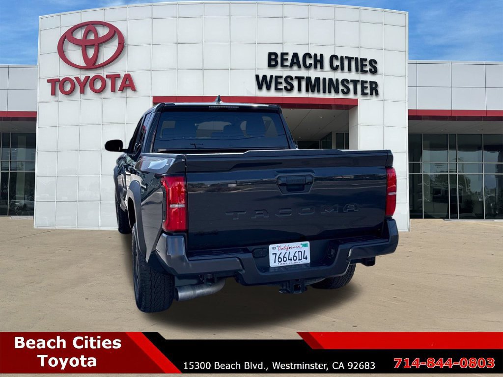 Used 2025 Toyota Tacoma TRD Off-Road AWD/4WD image 9