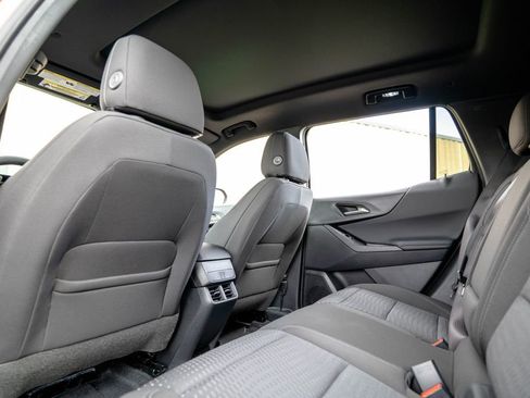 New 2026 Chevrolet Equinox LT w/ Midnight Edition FWD image 30
