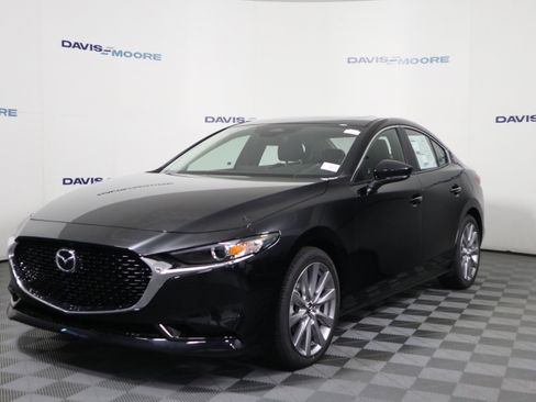 New 2026 MAZDA MAZDA3 2.5 S Sedan w/ Preferred Pkg image 8