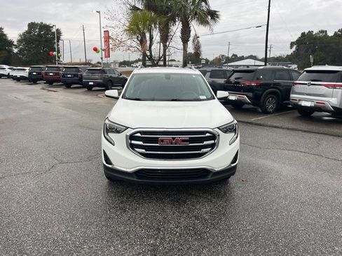 Used 2019 GMC Terrain SLT image 2