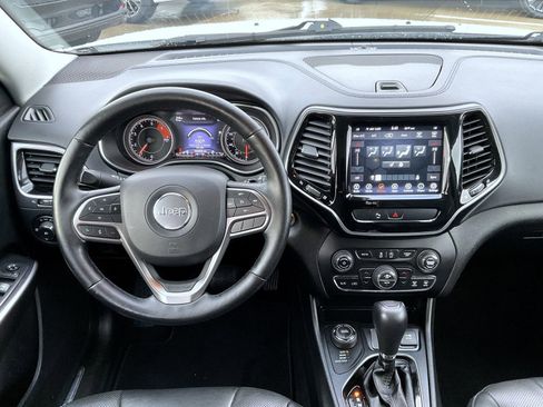 Used 2020 Jeep Cherokee Limited image 13