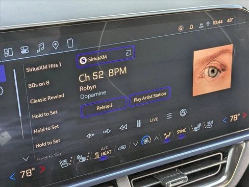New 2026 Chevrolet Equinox EV LT image 13